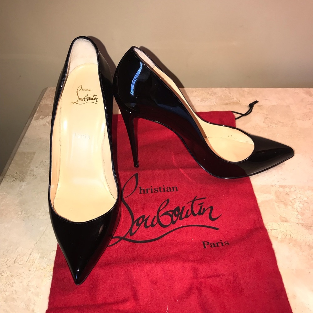 Christian Louboutin Pigalle follies black patent
